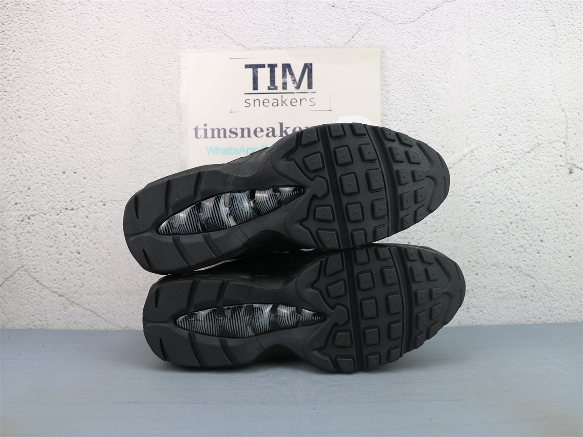 GX Batch Nike Air Max 95 Essential Triple Black CI3705-001